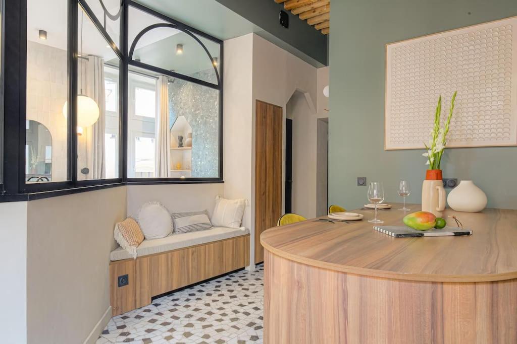 Labolla, Cocon Avec Spa, Coeur De Apartment