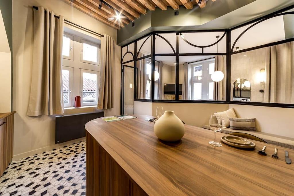 Labolla, Cocon Avec Spa, Coeur De Apartment Lyon