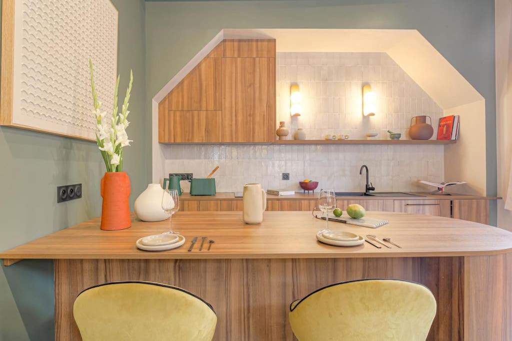 Labolla, Cocon Avec Spa, Coeur De Apartment *